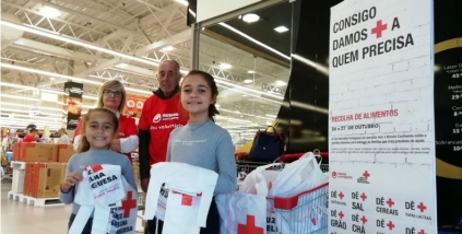 O n&uacute;mero de fam&iacute;lias apoiadas pela Cruz Vermelha &eacute; cada vez maior